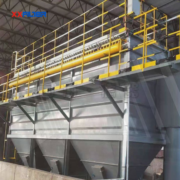 化工行業8000m3/h 防腐脈沖袋式除塵器